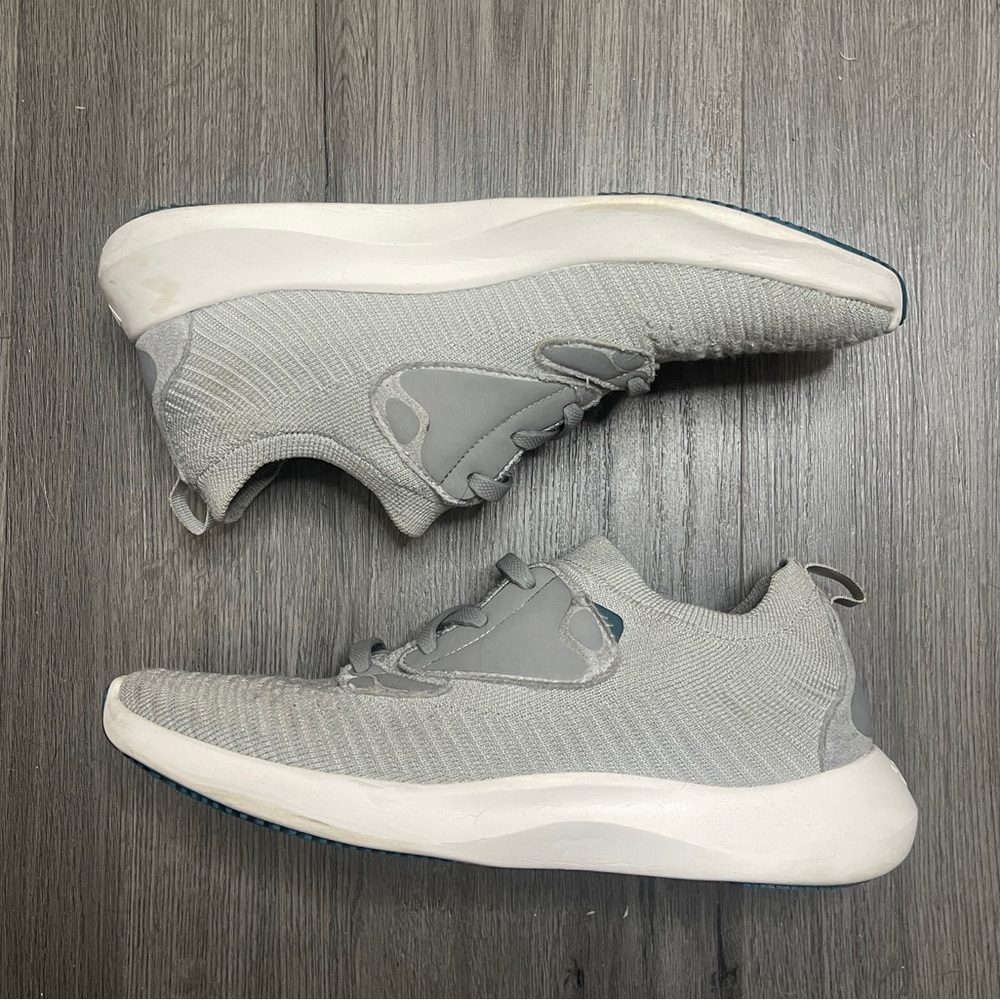 Vessis Everyday Move Light Gray Knit Slip-On Women's Sneakers 7